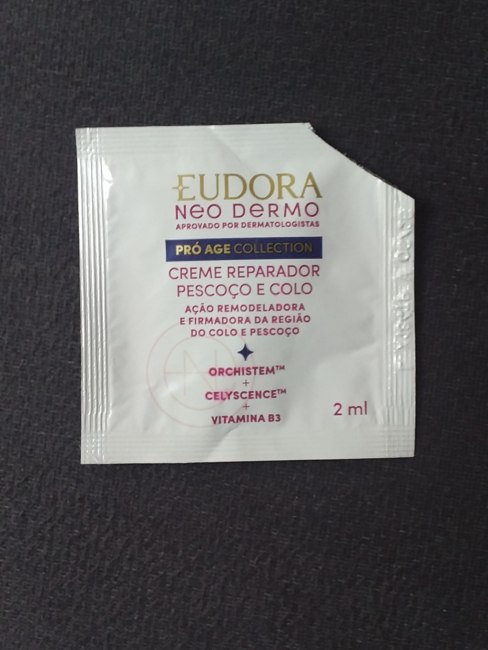 Neo Dermo Combo Pró Age Collection: Creme Reparador Pescoço e Colo 40g + Gel Facial Antissinais 45+ 50g